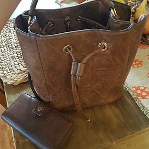Beautiful bucket bag and wallet